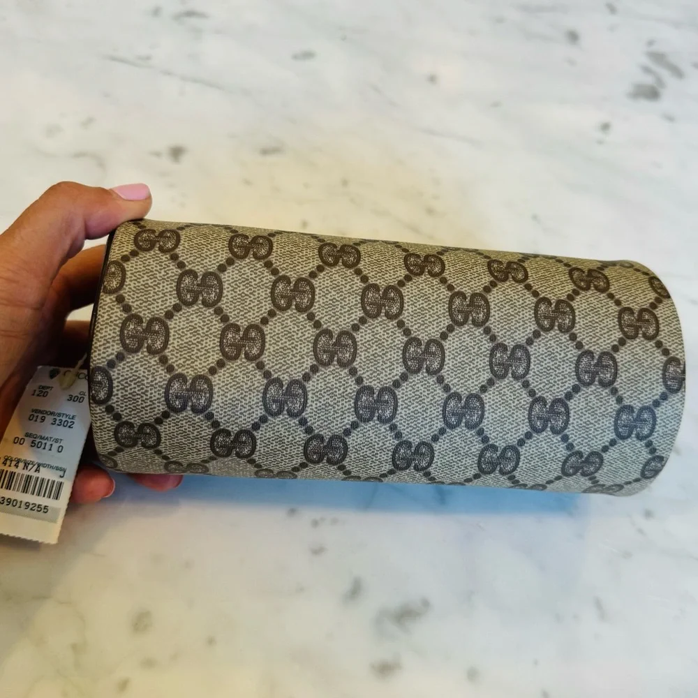 RARE Vintage Unused Gucci Round Makeup Pouch 1980’s in EXCELLENT Condition - Picture 8 of 10